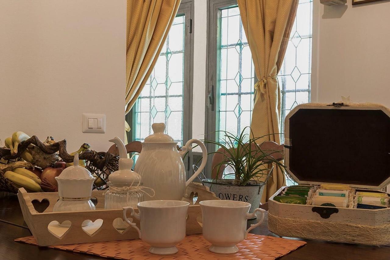 La Casetta Sull'Arno Apartment Firenze Bagian luar foto